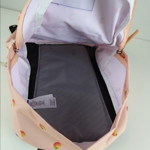 jansport peachy keen